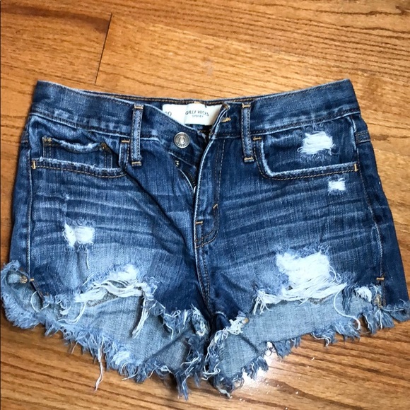 Gilly Hick / Denim Shorts - Picture 1 of 6